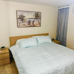  Holiday home Ocean Breeze